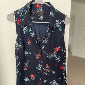 Banana Republic Tank Top Button Up Blouse, Size L